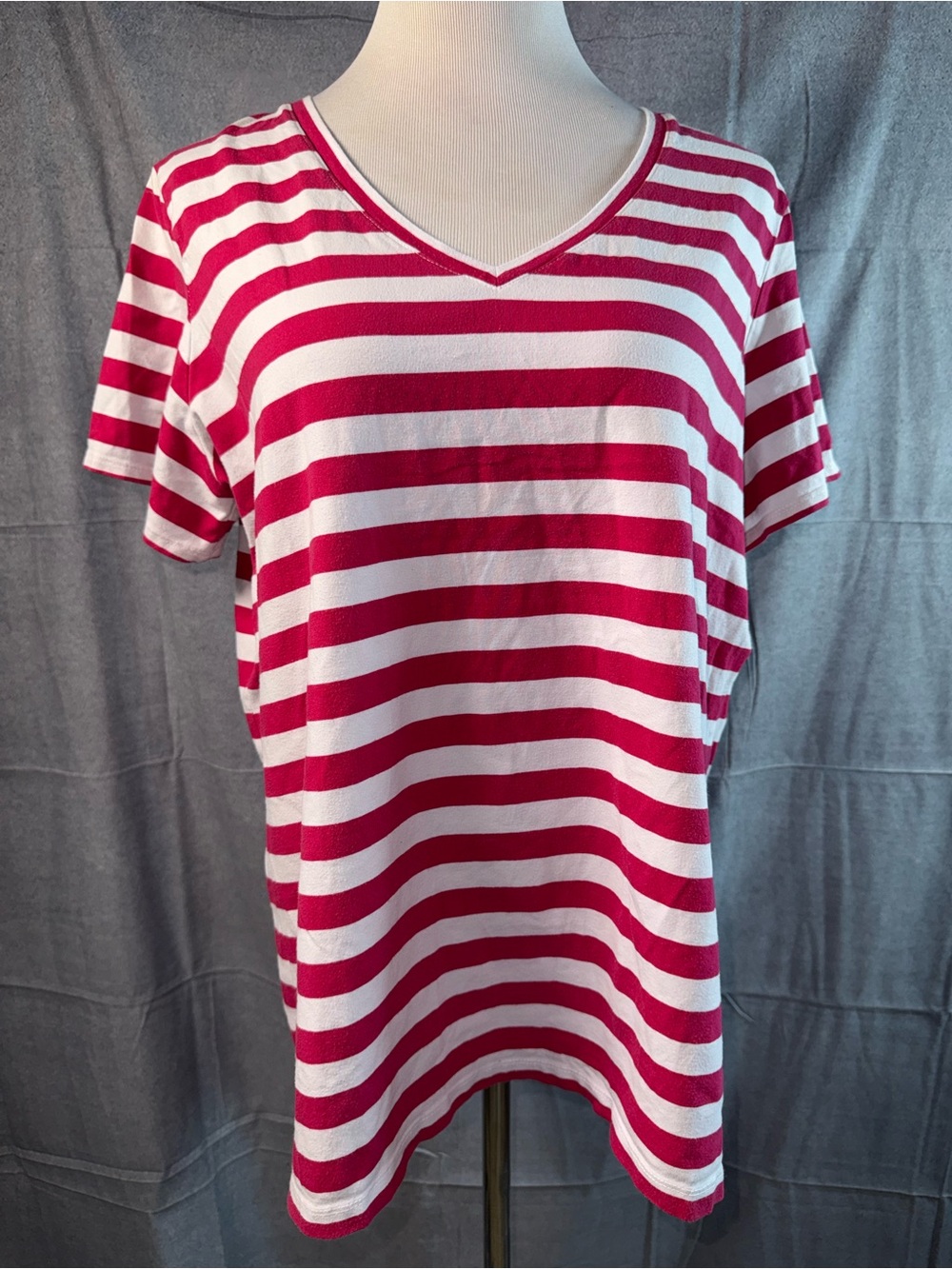 1228-Lord & Taylor Pink and White Striped V-Neck Tee